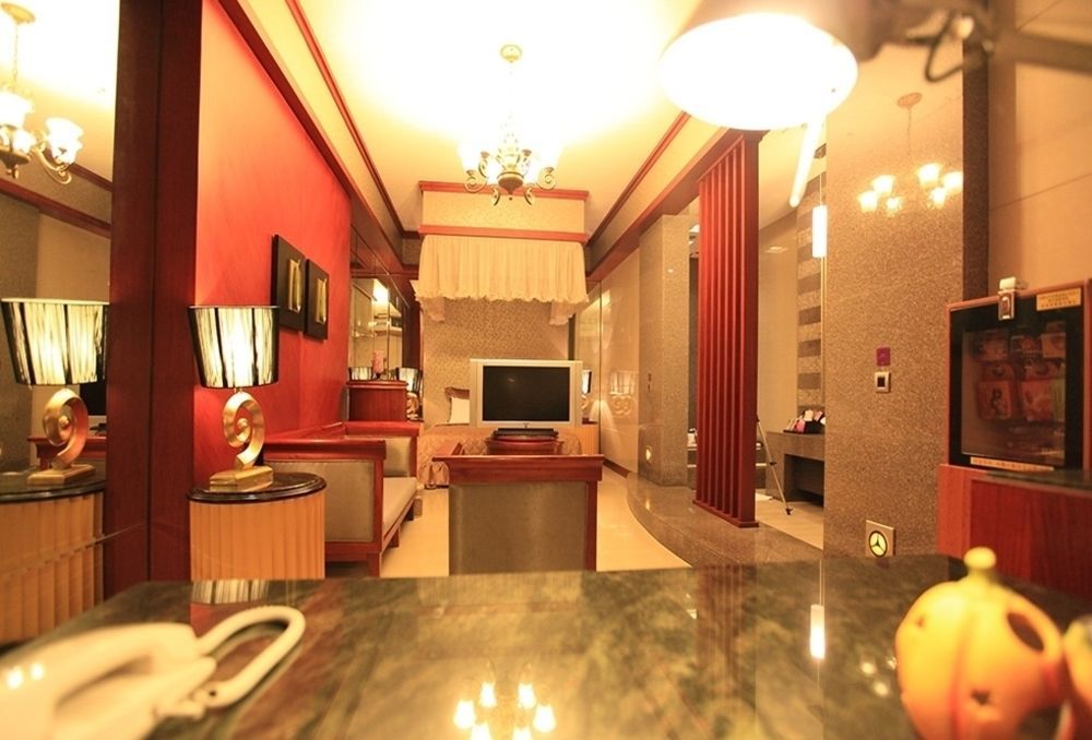 Discovery Motel - Nangang Tajpej Zewnętrze zdjęcie