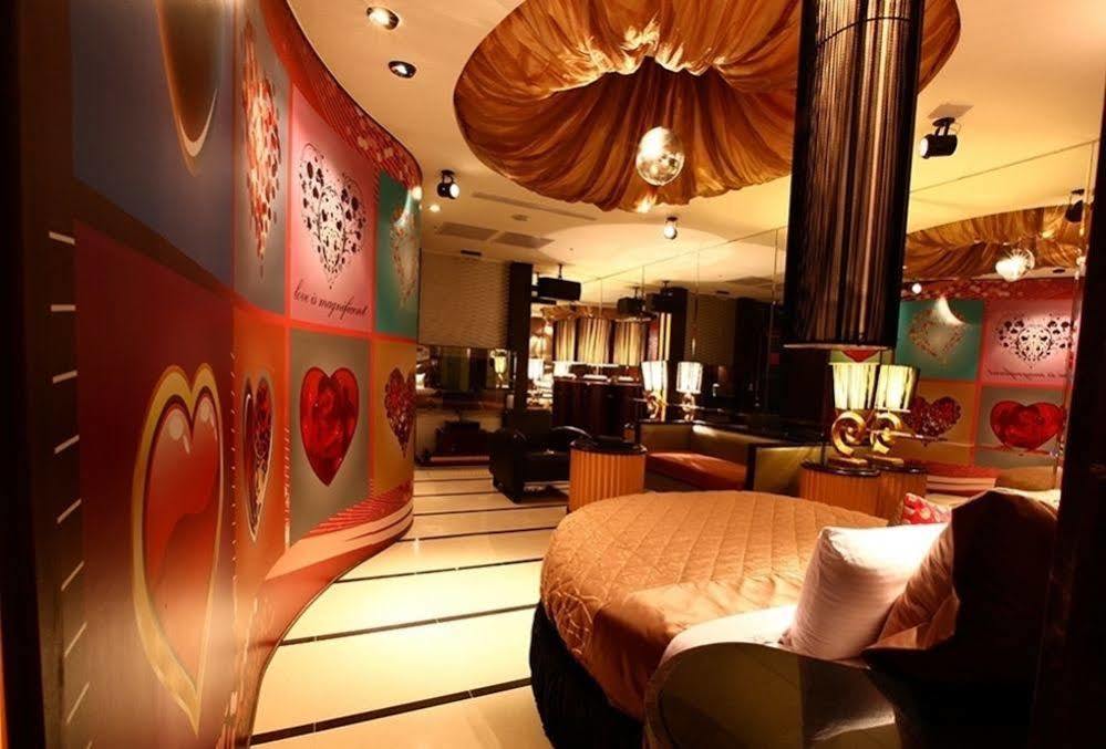 Discovery Motel - Nangang Tajpej Zewnętrze zdjęcie