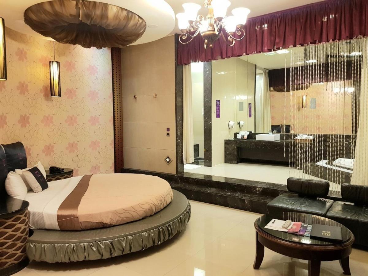 Discovery Motel - Nangang Tajpej Zewnętrze zdjęcie